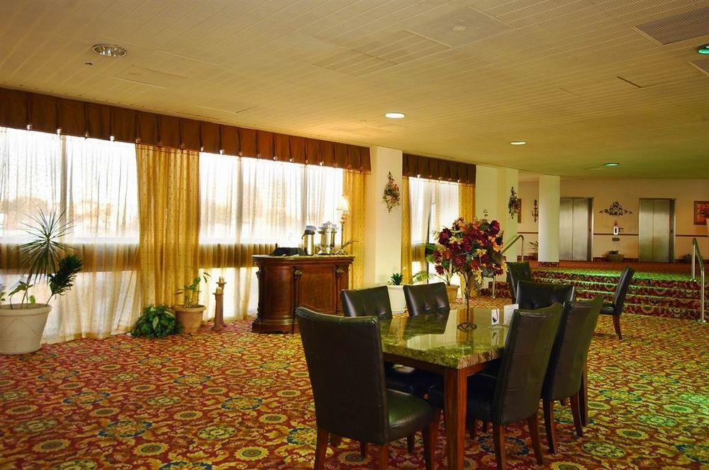 Comfort Inn Chester - Richmond South Extérieur photo