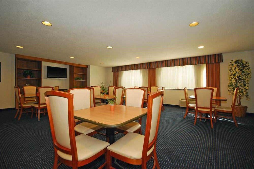 Comfort Inn Chester - Richmond South Extérieur photo