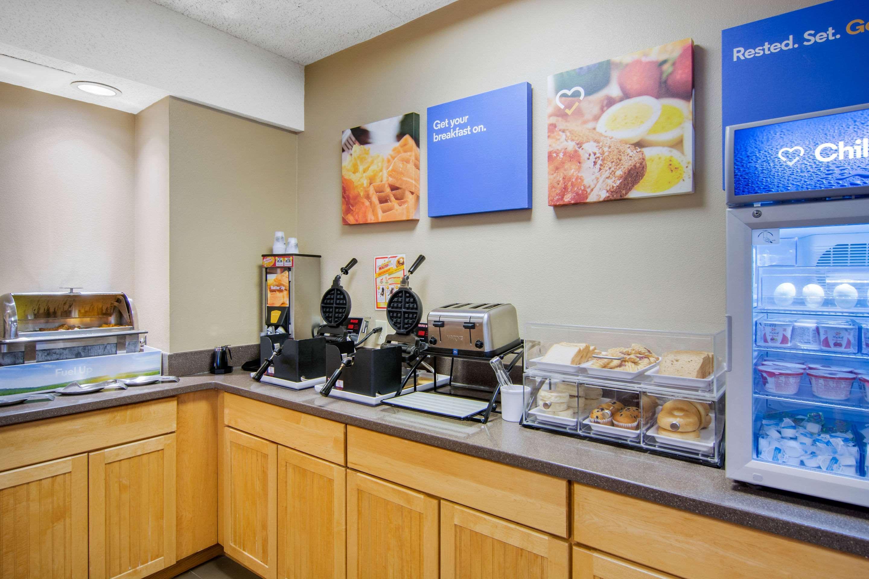 Comfort Inn Chester - Richmond South Extérieur photo