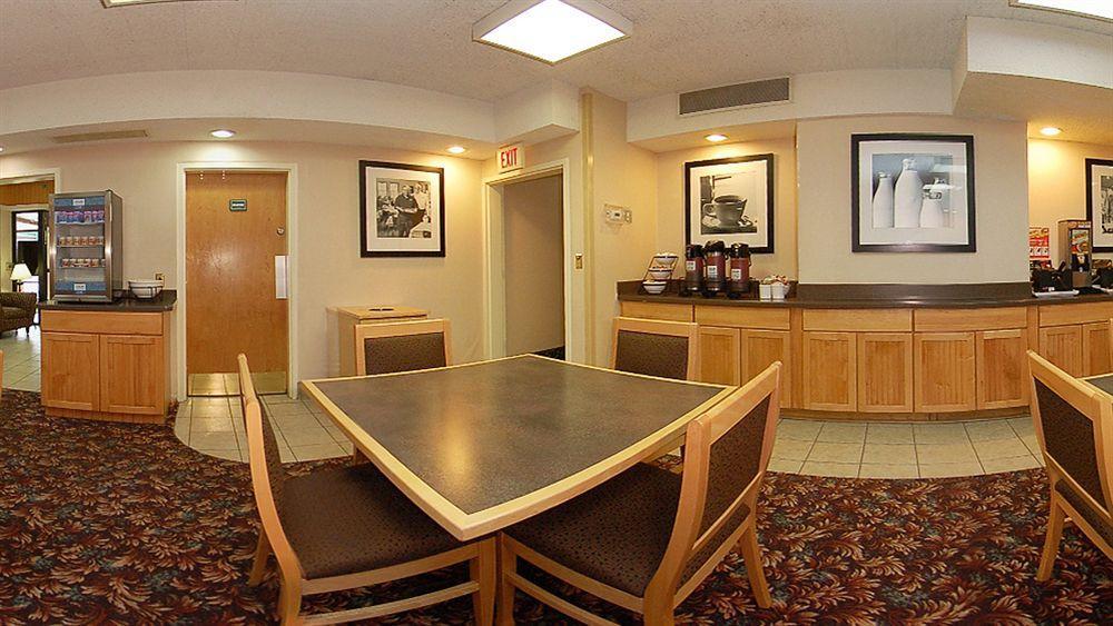 Comfort Inn Chester - Richmond South Extérieur photo