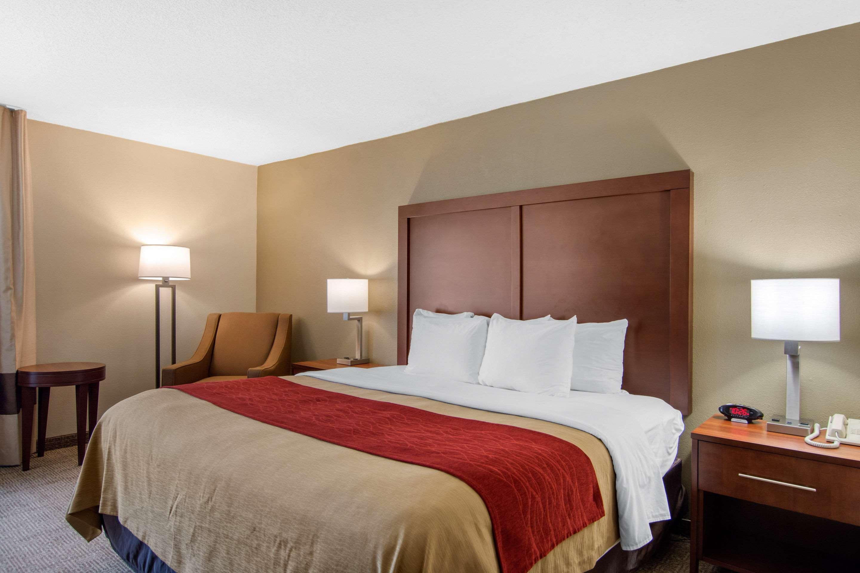 Comfort Inn Chester - Richmond South Extérieur photo