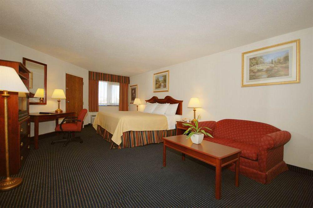 Comfort Inn Chester - Richmond South Extérieur photo